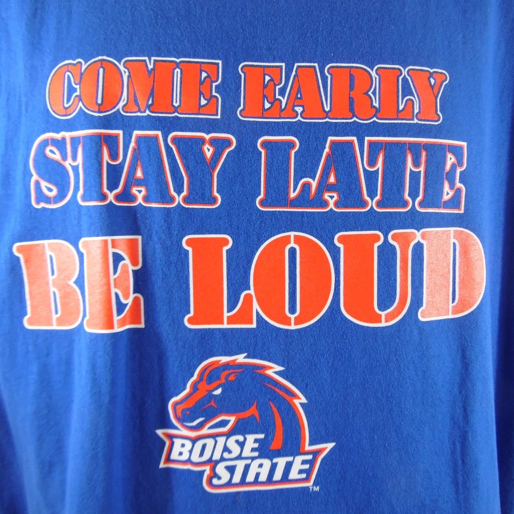 Boise State Broncos T-shirt Size L